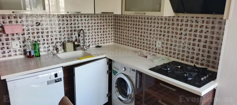 Kirayə verilir 4 otaqlı Mənzil Köhnə tikili 105 m² Memar Əcəmi m. - şəkil 9