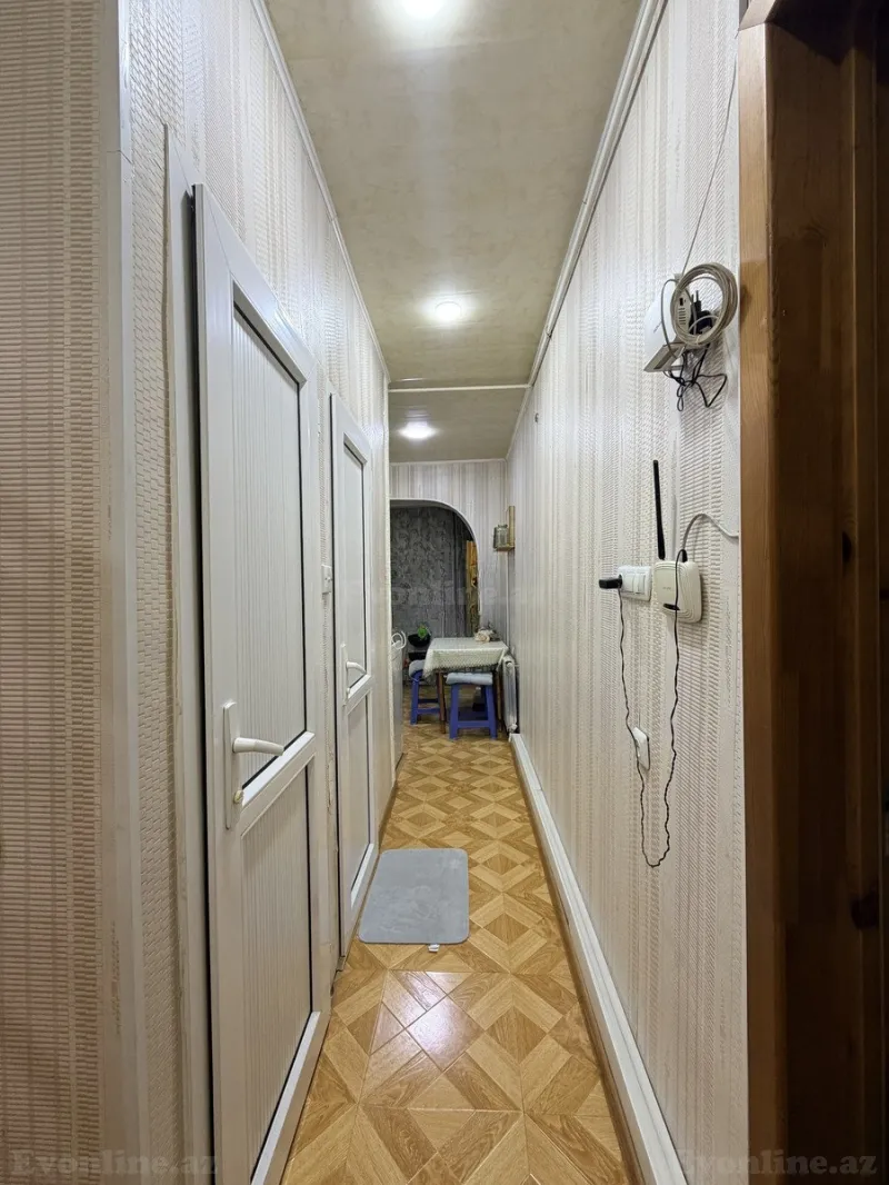 Satılır 2 otaqlı Mənzil Köhnə tikili 65 m² İnşaatçılar m. - şəkil 9