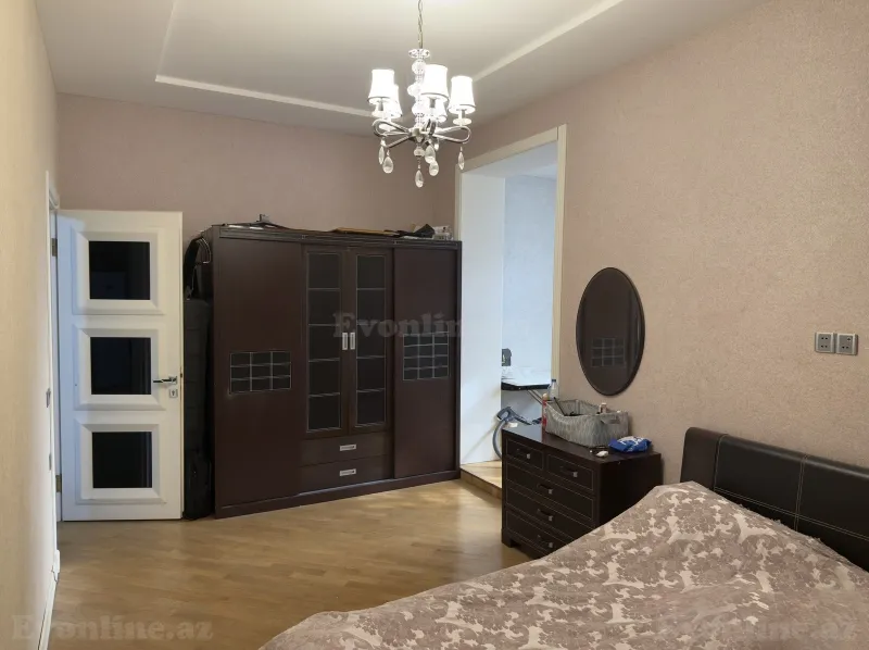 Satılır 3 otaqlı Mənzil Köhnə tikili 80 m² Elmlər Akademiyası m. - şəkil 9