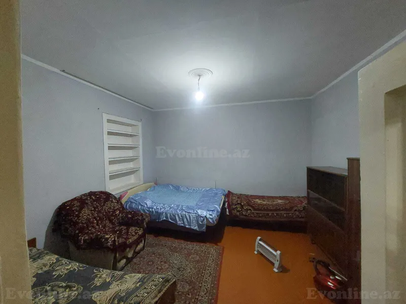 2 otaqlı Həyət evi 80 m² Elmlər Akademiyası m. Kirayə verilir