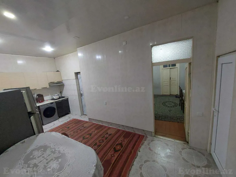 Kirayə verilir 2 otaqlı Həyət evi 80 m² Elmlər Akademiyası m. - şəkil 3