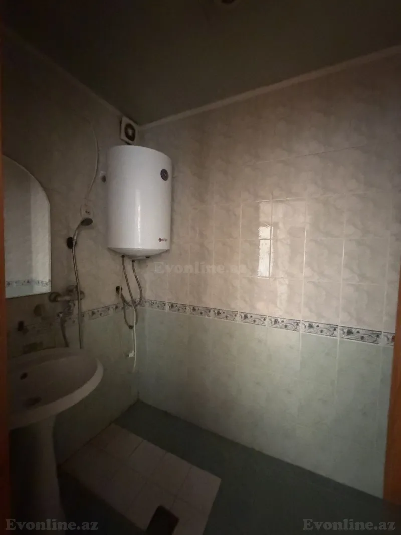 Satılır 2 otaqlı Mənzil Köhnə tikili 60 m² Yeni Günəşli - şəkil 9