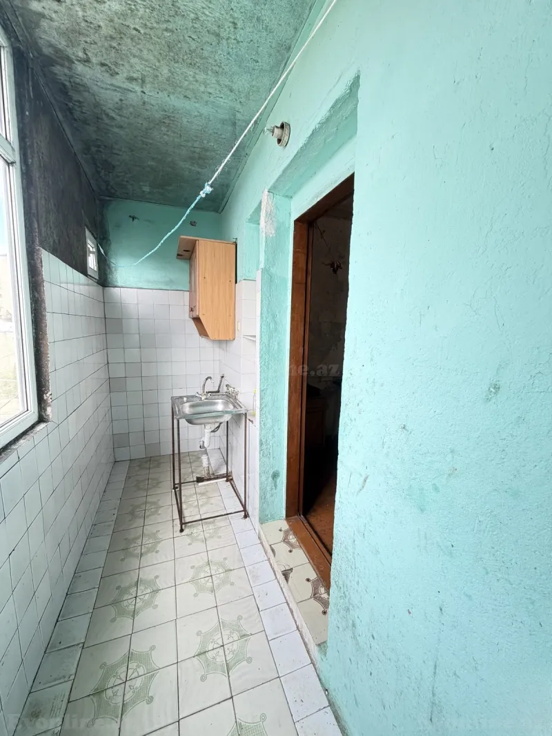 Satılır 2 otaqlı Mənzil Köhnə tikili 60 m² Yeni Günəşli - şəkil 12