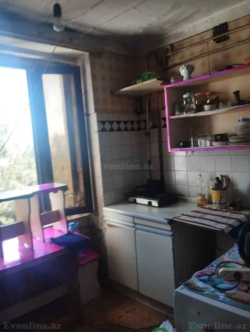 Kirayə verilir 2 otaqlı Mənzil Köhnə tikili 35 m² Elmlər Akademiyası m. - şəkil 3