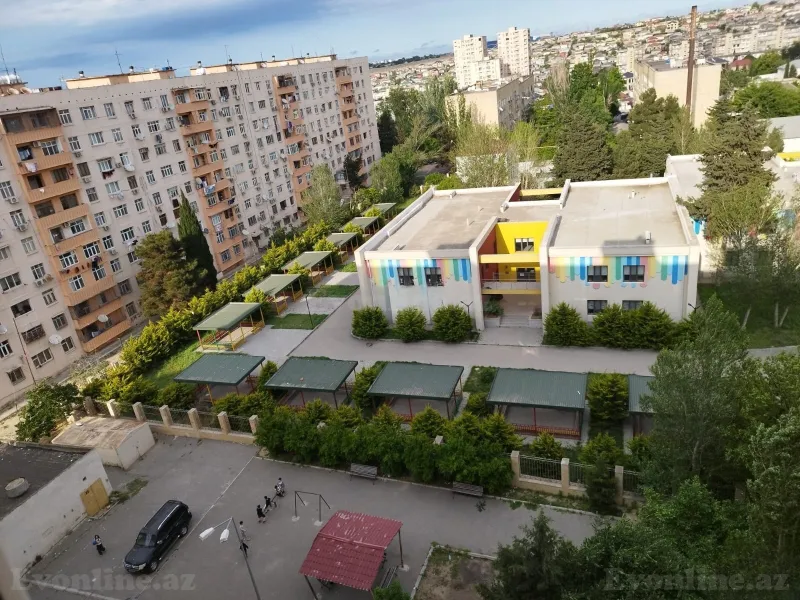 Satılır 2 otaqlı Mənzil Köhnə tikili 55 m² Qaraçuxur - şəkil 2
