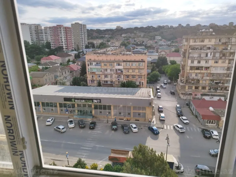 Satılır 2 otaqlı Mənzil Köhnə tikili 55 m² Qaraçuxur - şəkil 6