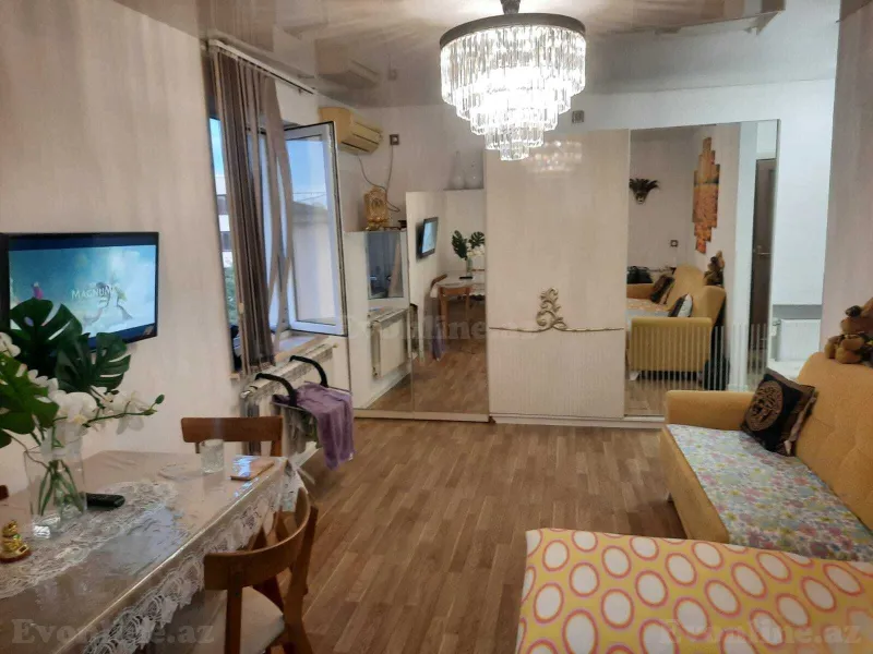 2 otaqlı Mənzil 38 m² Elmlər Akademiyası m. Kirayə verilir