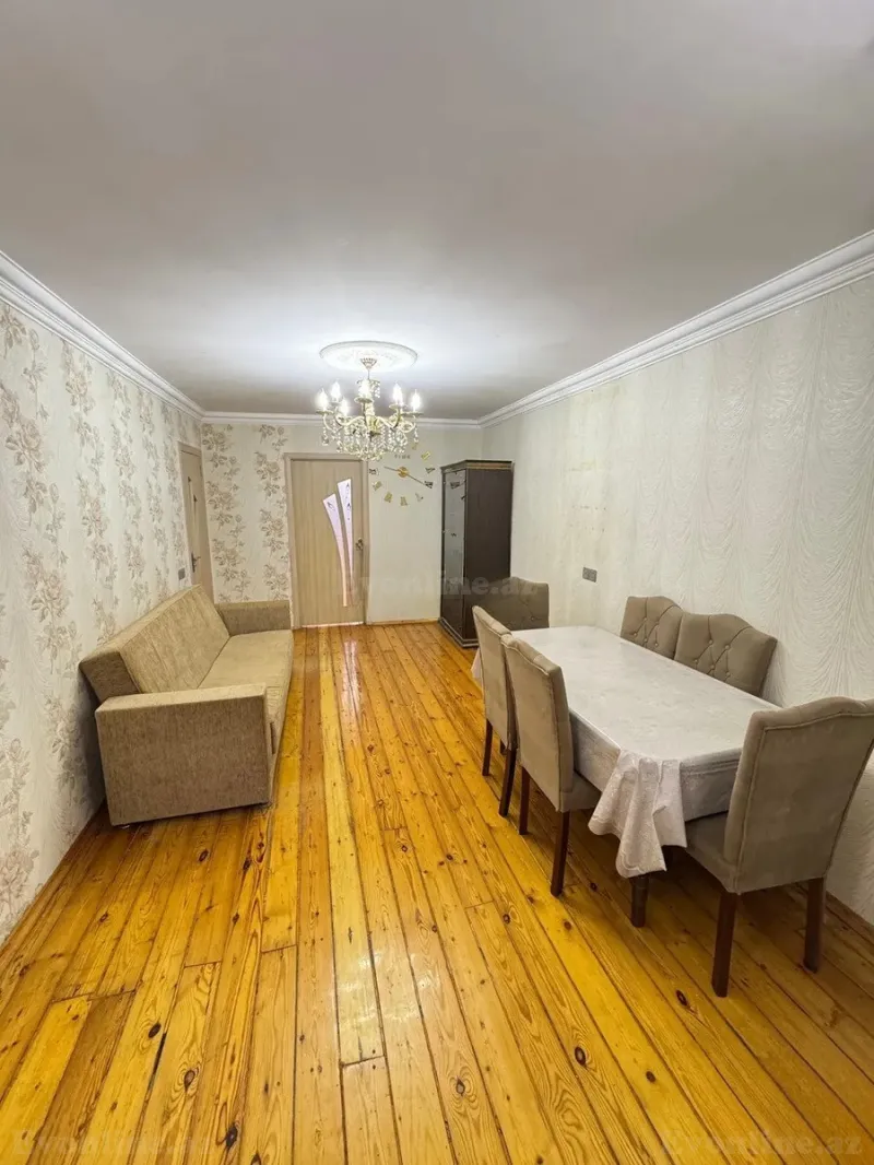 Satılır 3 otaqlı Mənzil Köhnə tikili 61 m² Sumqayıt
