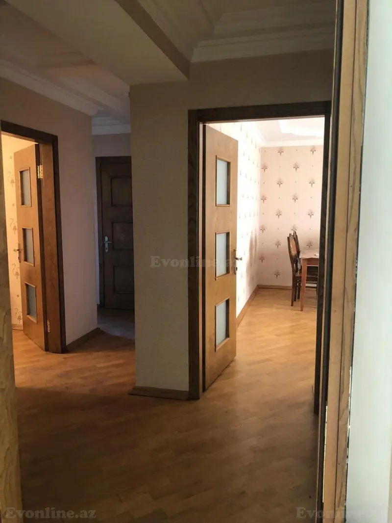 Kirayə verilir 3 otaqlı Mənzil Köhnə tikili 80 m² Elmlər Akademiyası m. - şəkil 3