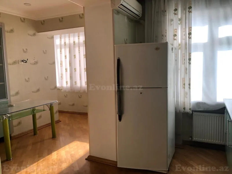 Kirayə verilir 3 otaqlı Mənzil Köhnə tikili 80 m² Elmlər Akademiyası m. - şəkil 9