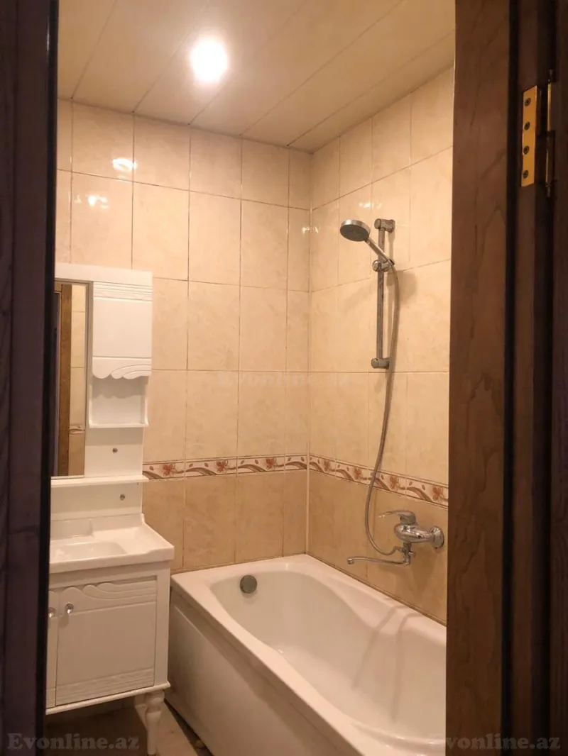 Kirayə verilir 3 otaqlı Mənzil Köhnə tikili 80 m² Elmlər Akademiyası m. - şəkil 17