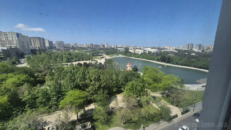 Satılır 3 otaqlı Mənzil Yeni tikili 130 m² Nəsimi r. - şəkil 10