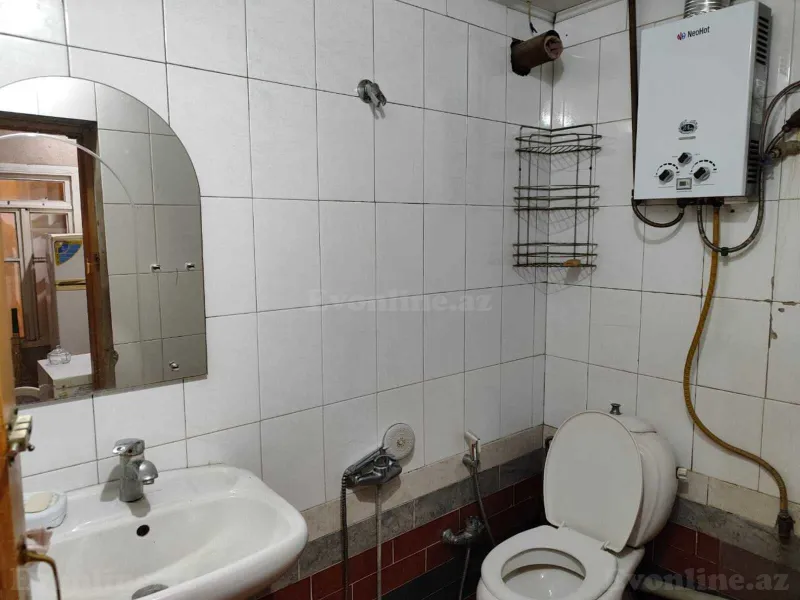 Kirayə verilir 3 otaqlı Həyət evi 65 m² Dərnəgül m. - şəkil 5