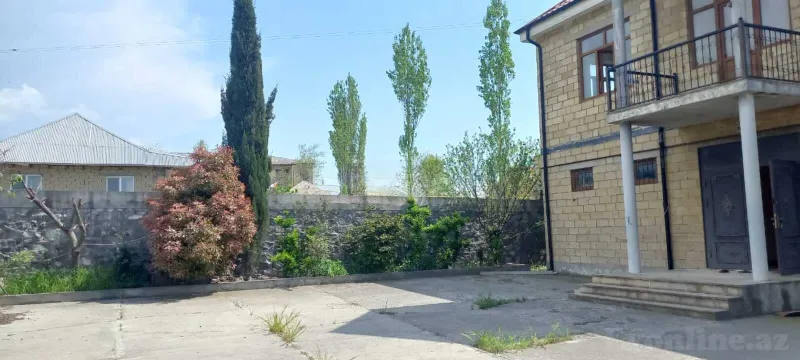 Satılır 9 otaqlı Həyət evi 240 m² Şəki - şəkil 2