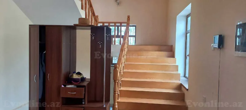 Satılır 9 otaqlı Həyət evi 240 m² Şəki - şəkil 3