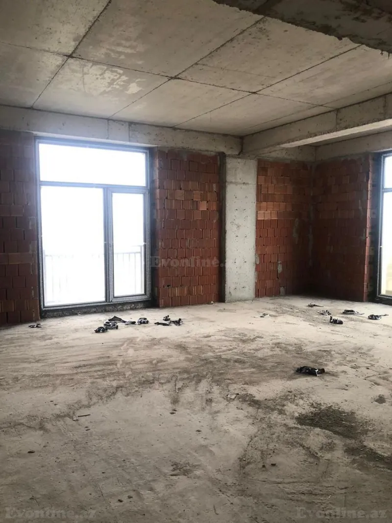 Satılır 4 otaqlı Mənzil Yeni tikili 195 m² 28 May m. - şəkil 4