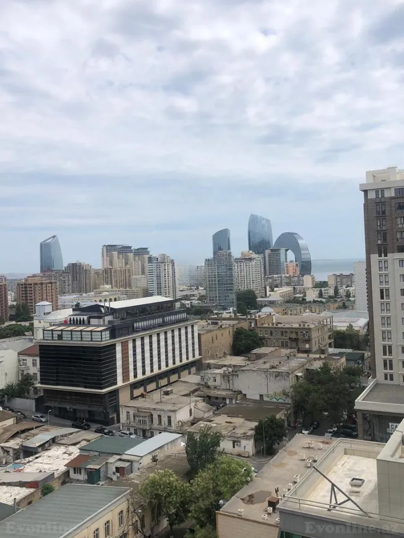 Satılır 4 otaqlı Mənzil Yeni tikili 195 m² 28 May m. - şəkil 11