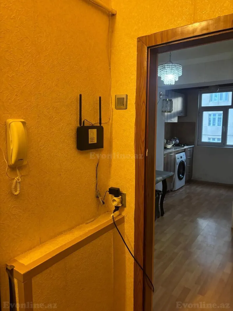 Kirayə verilir 2 otaqlı Mənzil Köhnə tikili 55 m² İnşaatçılar m. - şəkil 6