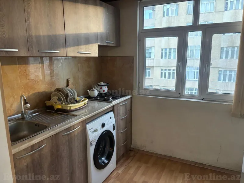 Kirayə verilir 2 otaqlı Mənzil Köhnə tikili 55 m² İnşaatçılar m. - şəkil 8