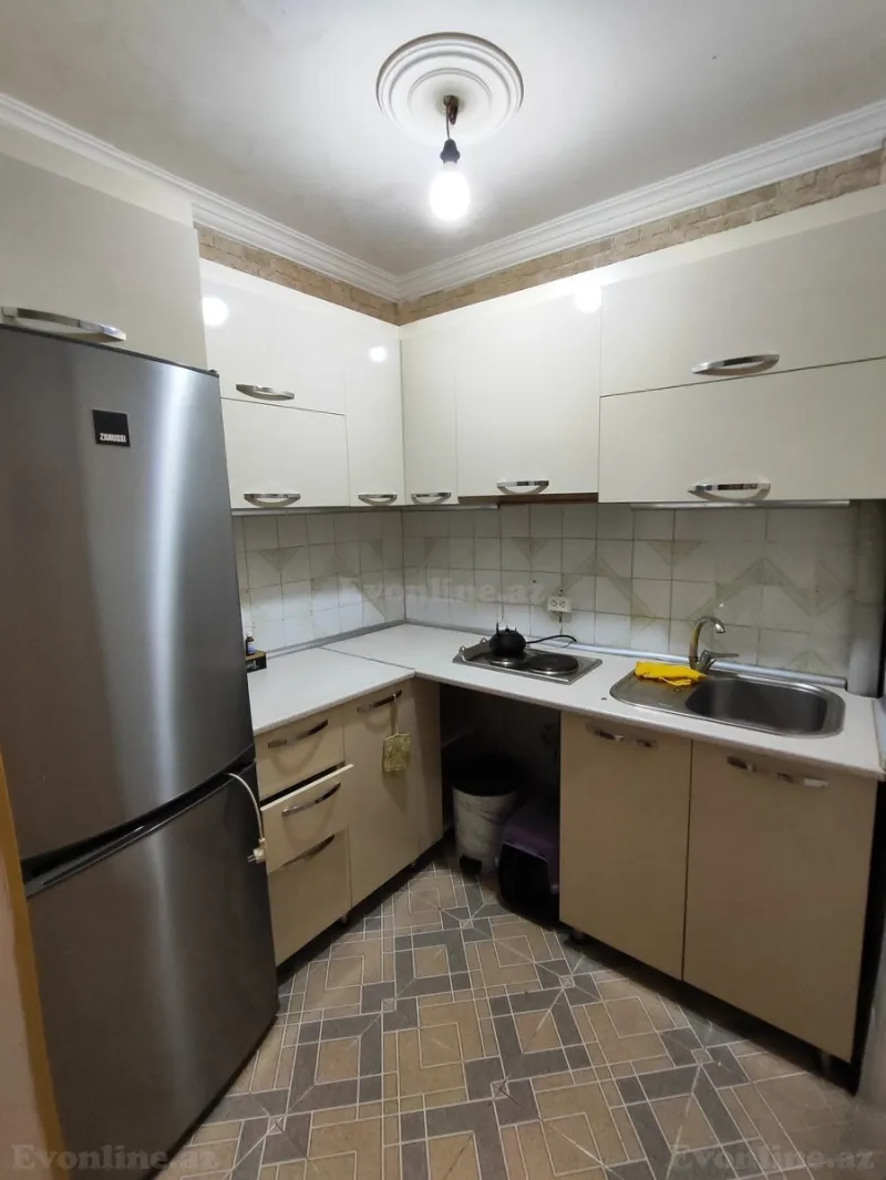 Kirayə verilir 2 otaqlı Mənzil Köhnə tikili 46 m² Həzi Aslanov m. - şəkil 10