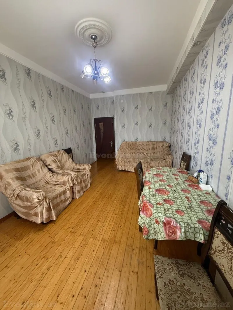 2 otaqlı Mənzil 55 m² İnşaatçılar m. Kirayə verilir