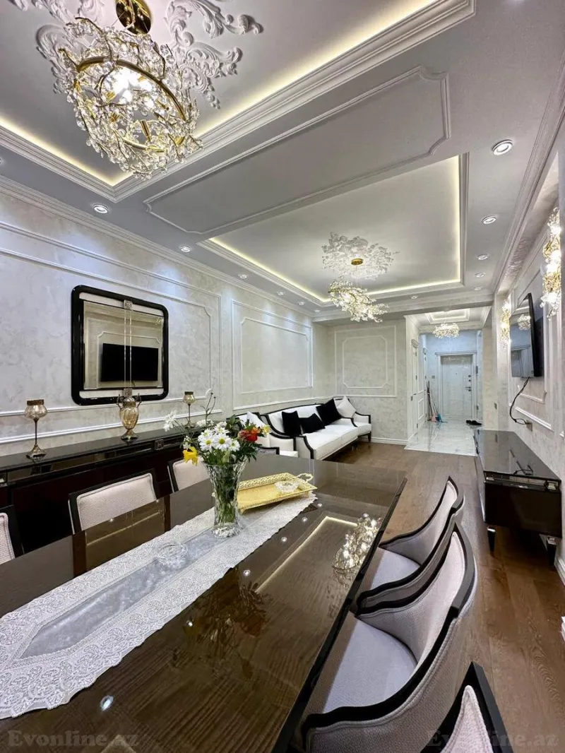 Satılır 3 otaqlı Mənzil Yeni tikili 138 m² Memar Əcəmi m.