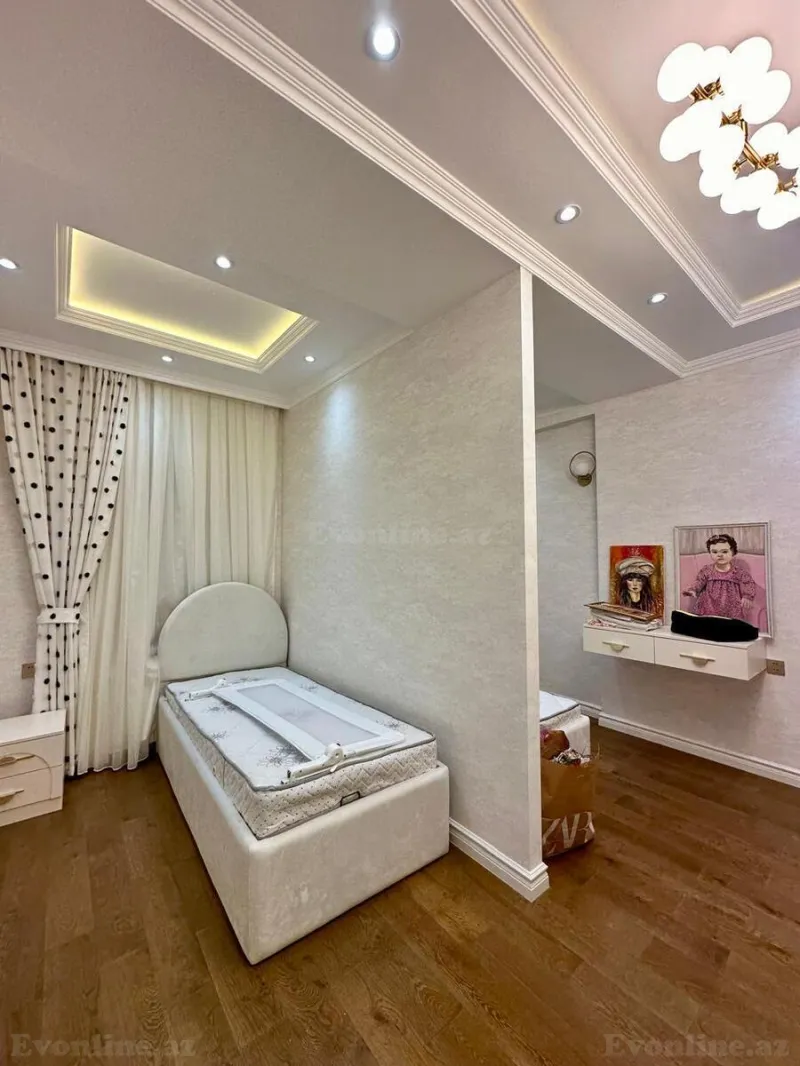 Satılır 3 otaqlı Mənzil Yeni tikili 138 m² Memar Əcəmi m. - şəkil 7