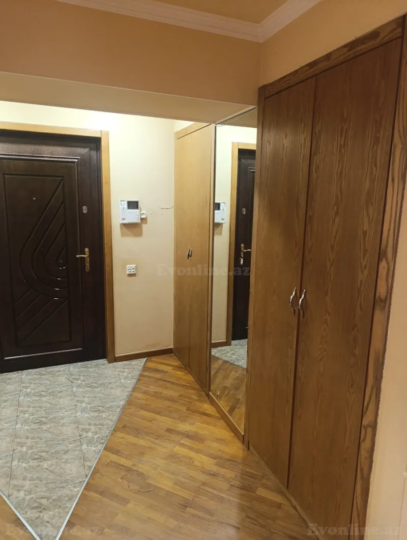 Satılır 3 otaqlı Mənzil Köhnə tikili 137 m² 28 May m. - şəkil 5