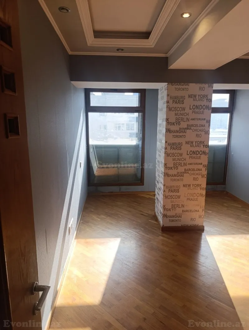 Satılır 3 otaqlı Mənzil Köhnə tikili 137 m² 28 May m. - şəkil 13