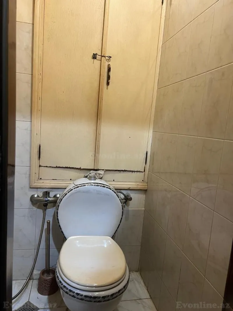 Satılır 2 otaqlı Mənzil Köhnə tikili 65 m² Gənclik m. - şəkil 8