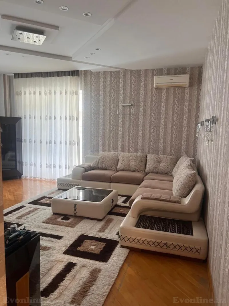 3 otaqlı Mənzil 140 m² Nəsimi r. Kirayə verilir