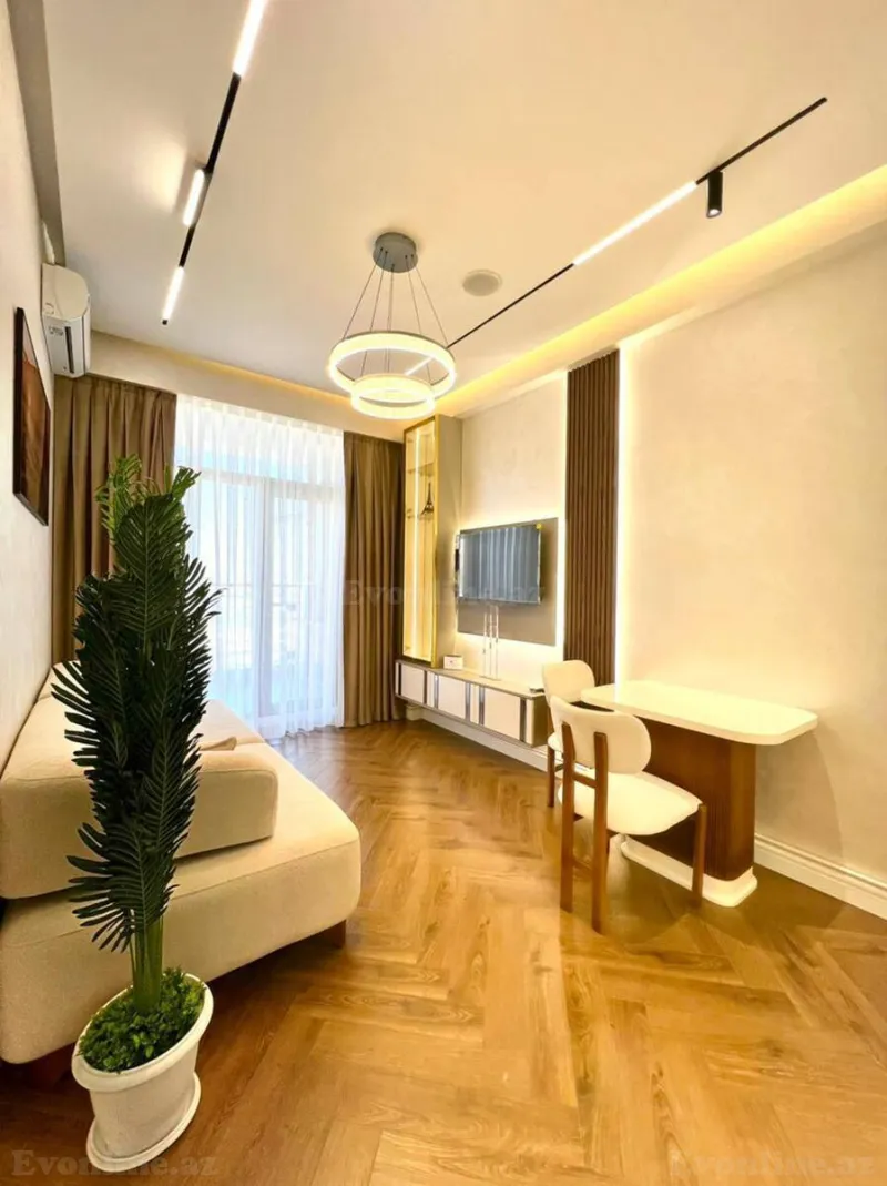 Satılır 2 otaqlı Mənzil Yeni tikili 47 m² Koroğlu m. - şəkil 3