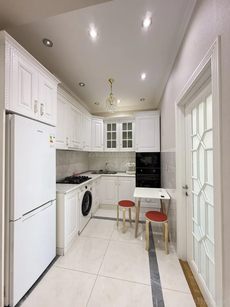 Kirayə verilir 2 otaqlı Mənzil Yeni tikili 68 m² 8 Noyabr m. - şəkil 3