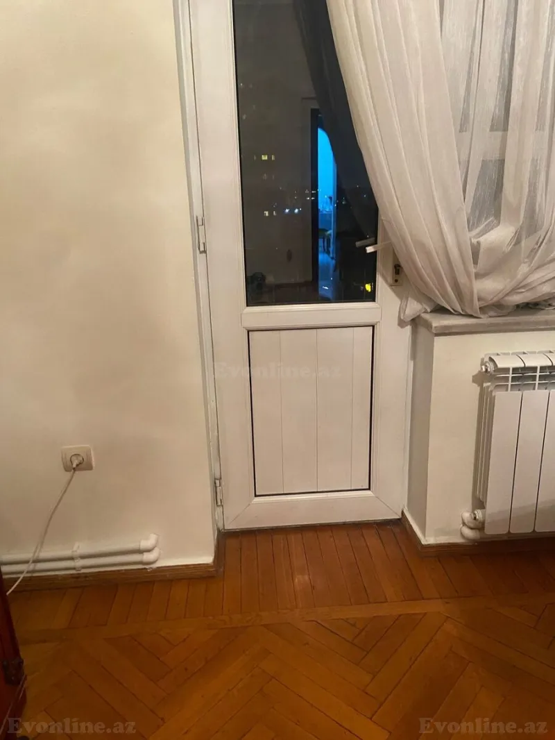 Kirayə verilir 2 otaqlı Mənzil Köhnə tikili 60 m² Elmlər Akademiyası m. - şəkil 7