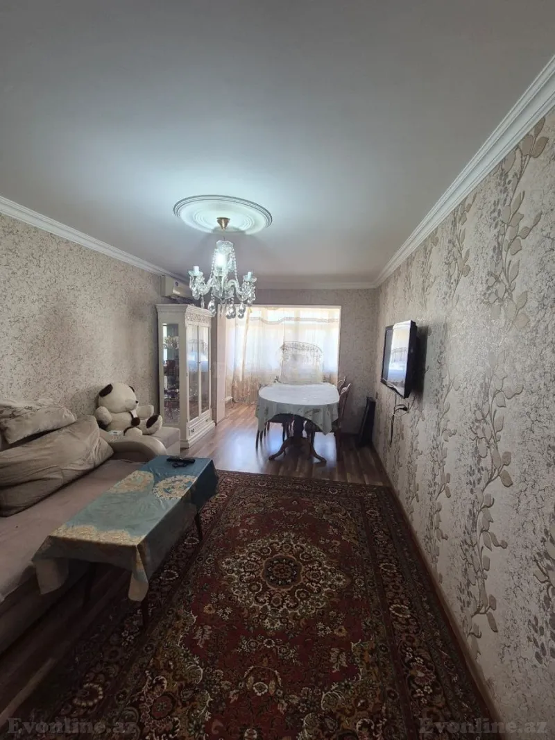 Satılır 4 otaqlı Mənzil Köhnə tikili 85 m² Xalqlar Dostluğu m. - şəkil 3