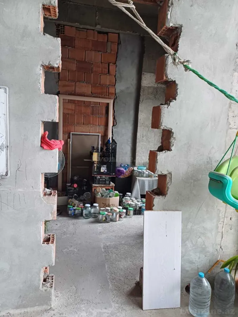 Satılır 3 otaqlı Mənzil Köhnə tikili 120 m² Nizami m. - şəkil 8
