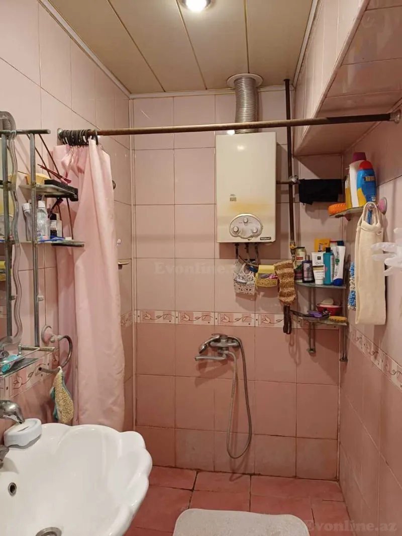Satılır 3 otaqlı Mənzil Köhnə tikili 120 m² Nizami m. - şəkil 26