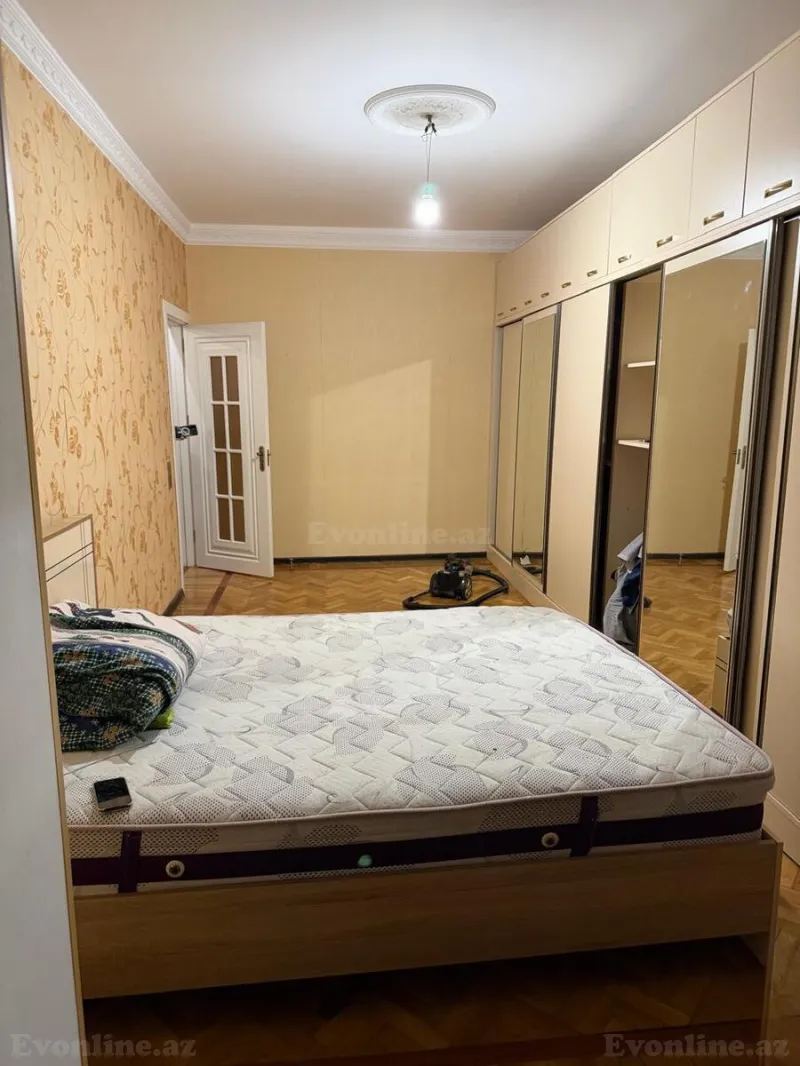 Satılır 3 otaqlı Mənzil Köhnə tikili 80 m² Nəsimi m. - şəkil 3