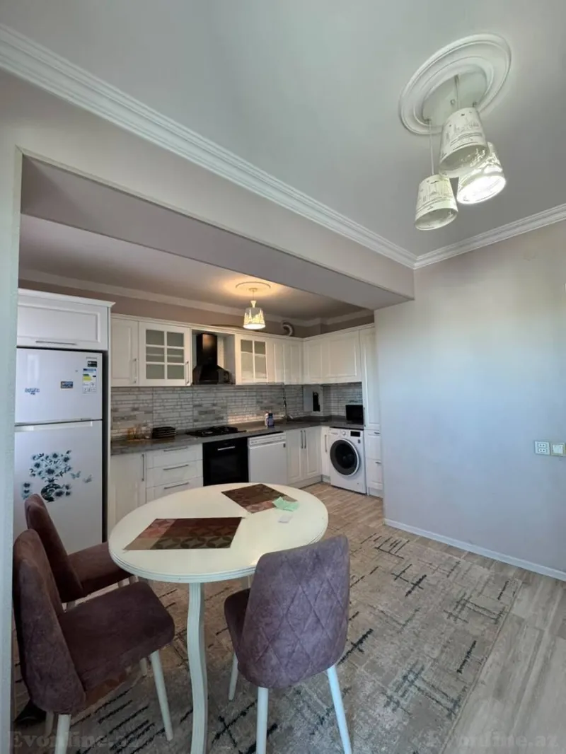 Satılır 3 otaqlı Mənzil Köhnə tikili 85 m² Elmlər Akademiyası m. - şəkil 10