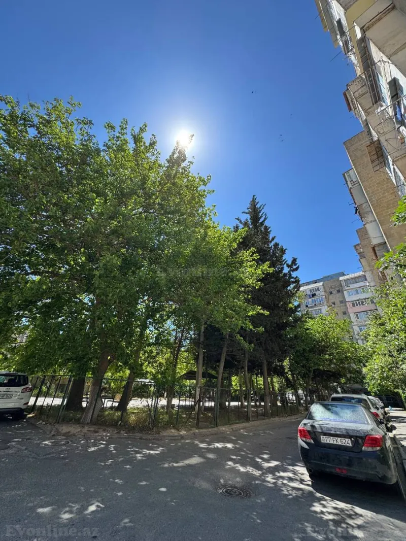 Satılır 3 otaqlı Mənzil Köhnə tikili 85 m² Elmlər Akademiyası m. - şəkil 16