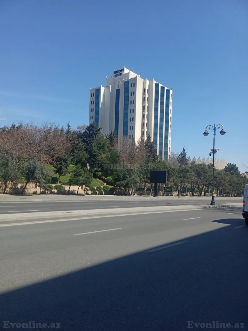 Satılır 2 otaqlı Mənzil Köhnə tikili 50 m² Yasamal