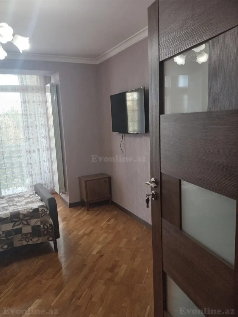Satılır 2 otaqlı Mənzil Köhnə tikili 50 m² Yasamal - şəkil 10