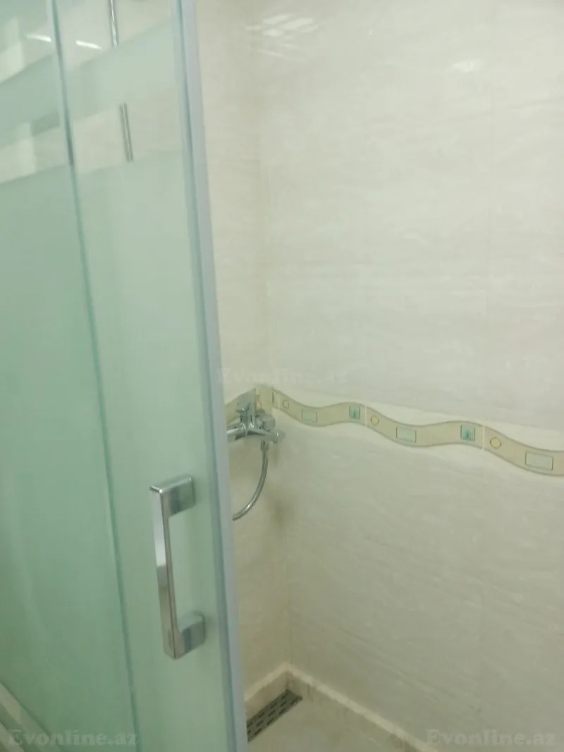 Satılır 2 otaqlı Mənzil Köhnə tikili 50 m² Yasamal - şəkil 16