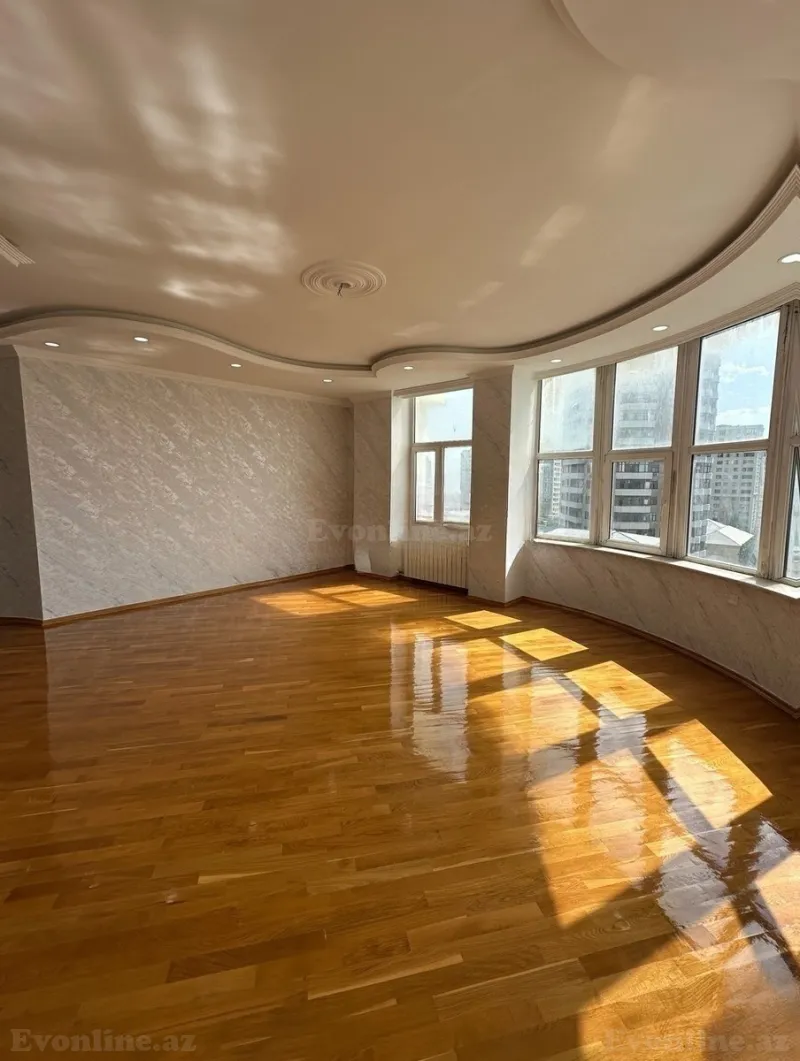 Satılır 3 otaqlı Mənzil Yeni tikili 150 m² Elmlər Akademiyası m. - şəkil 4