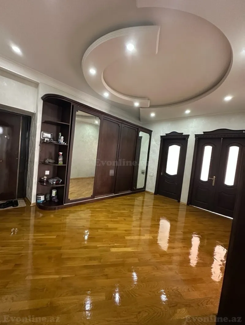 Satılır 3 otaqlı Mənzil Yeni tikili 150 m² Elmlər Akademiyası m. - şəkil 10