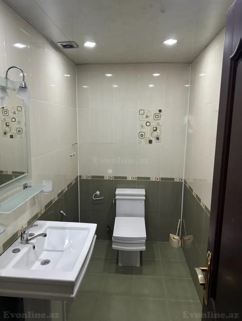 Satılır 3 otaqlı Mənzil Yeni tikili 150 m² Elmlər Akademiyası m. - şəkil 16