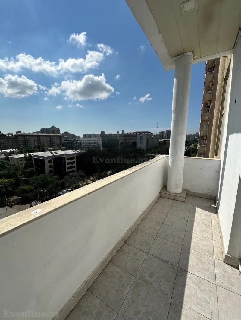 Satılır 3 otaqlı Mənzil Yeni tikili 150 m² Elmlər Akademiyası m. - şəkil 19