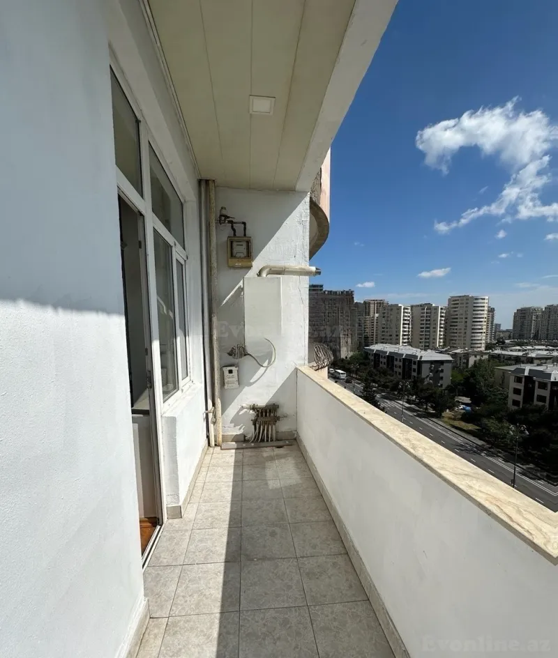 Satılır 3 otaqlı Mənzil Yeni tikili 150 m² Elmlər Akademiyası m. - şəkil 20