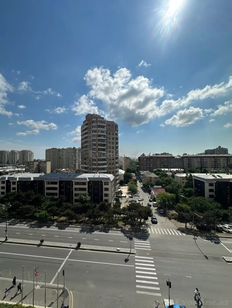 Satılır 3 otaqlı Mənzil Yeni tikili 150 m² Elmlər Akademiyası m. - şəkil 21