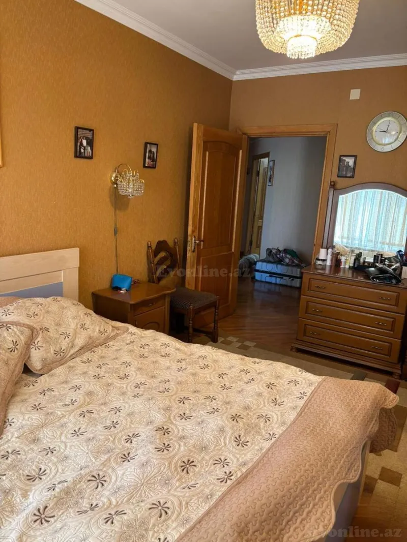 Satılır 3 otaqlı Mənzil Köhnə tikili 95 m² 28 May m. - şəkil 9
